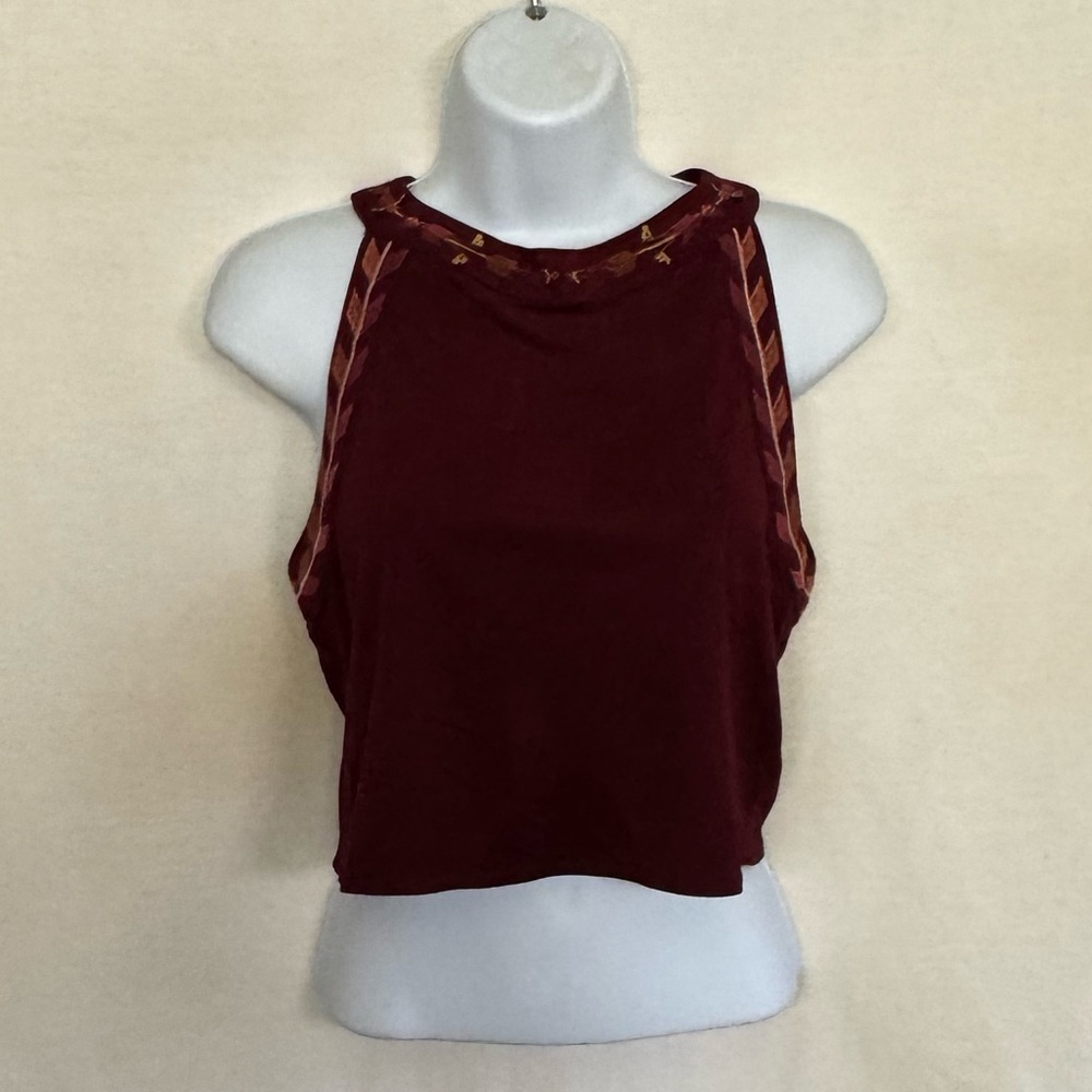 A-40 LA Hearts Vintage Burgundy Sleeveless Embroidered Blouse Size XS